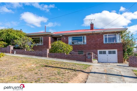 4 Dumas Pl, Moonah, TAS 7009
