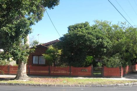 21 Cosy Gum Rd, Carnegie, VIC 3163