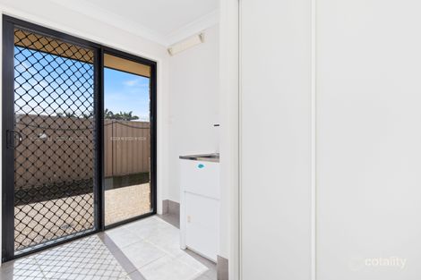 Property photo of 1/16 Coldstream Street Emerald QLD 4720