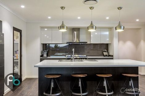 Property photo of 20 Hyssop Place Springfield Lakes QLD 4300