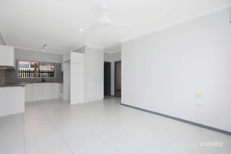 Property photo of 5/8-10 Mount Peter Road Edmonton QLD 4869