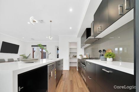 Property photo of 84 Ellscott Boulevard Mickleham VIC 3064