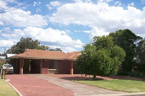 18 Lawrence St, Gosnells, WA 6110