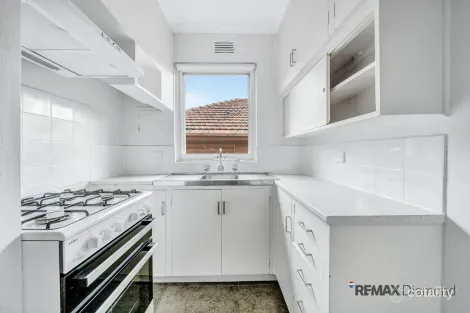 11/28-30 Cumming St, Brunswick West, VIC 3055