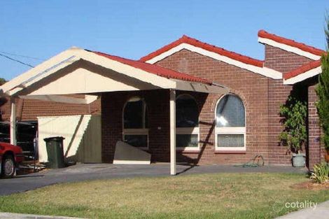 10 Roger Pitt St, Modbury Heights, SA 5092