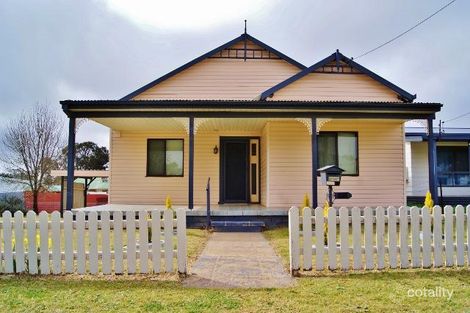 30 Murringo St, Young, NSW 2594