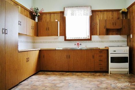 Property photo of 30 Murringo Street Young NSW 2594