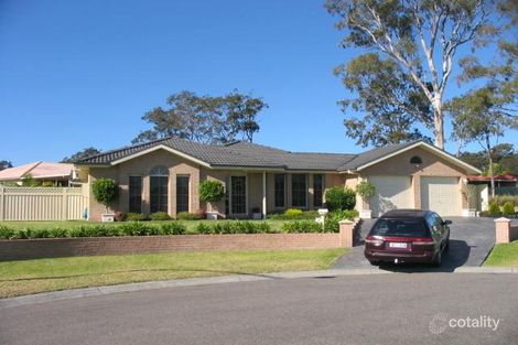 8 Candlewood Cl, Kanwal, NSW 2259