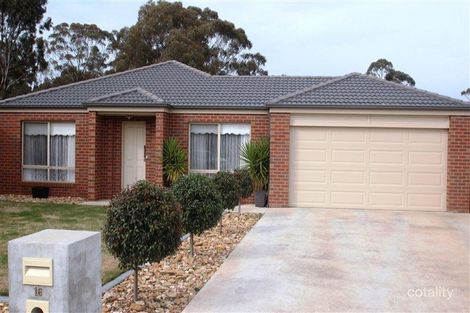 16 Holden St, Maryborough, VIC 3465
