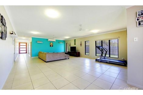 Property photo of 9 Rushtons Way Mount Louisa QLD 4814