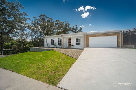 Property photo of 6 Burilla Close Bomaderry NSW 2541