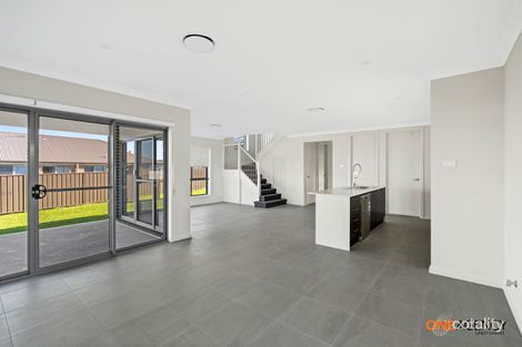 Property photo of 85 Benjamin Circuit Hunterview NSW 2330