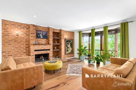 Property photo of 5 Manna Gum Court Narre Warren VIC 3805