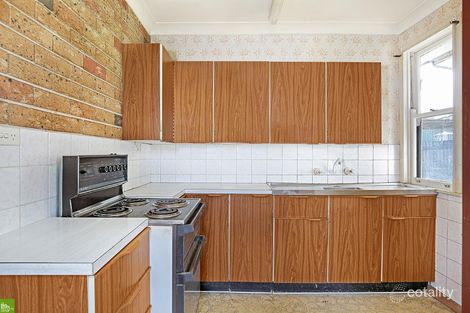 Property photo of 33 McCabe Street Warilla NSW 2528