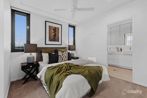 Property photo of 1055/123 Cavendish Road Coorparoo QLD 4151