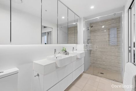 Property photo of 1055/123 Cavendish Road Coorparoo QLD 4151