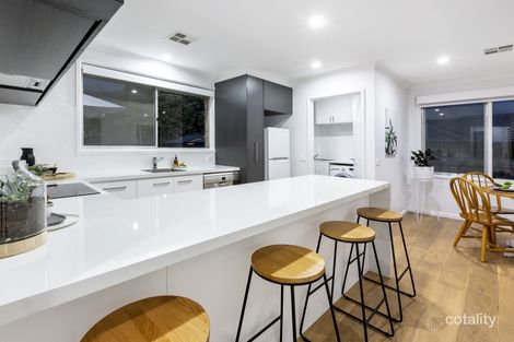 Property photo of 6 Escabon Grove Frankston VIC 3199