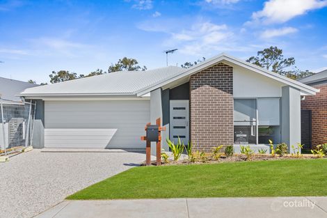 28 Cottee Cct, Park Ridge, QLD 4125
