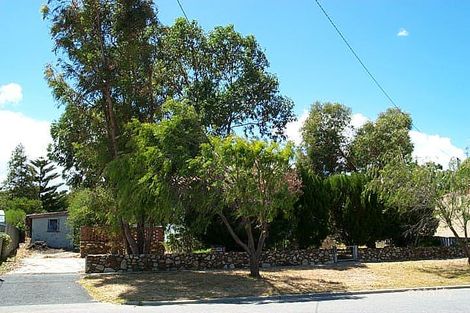 8 Hope Rd, Palmyra, WA 6157