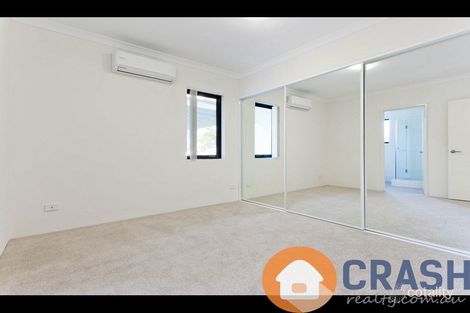 Property photo of 61 Kennerly Street Cloverdale WA 6105