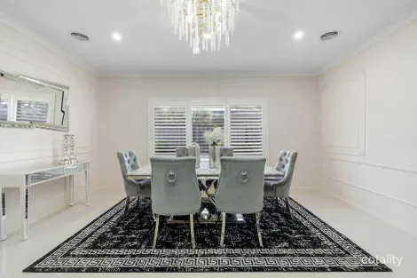 Property photo of 15 Kopi Way Wollert VIC 3750