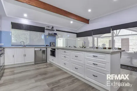 Property photo of 6 Lucy Lane Currambine WA 6028