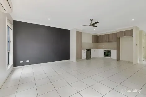 Property photo of 36/15-21 St Anthony Drive Alexandra Hills QLD 4161