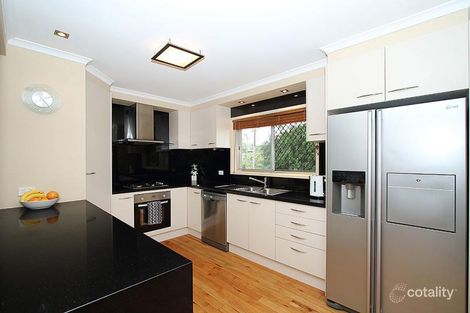 Property photo of 8 Raintree Street Mansfield QLD 4122