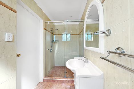 Property photo of 20 Fenimore Street Wishart QLD 4122