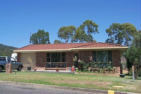 13 Cook Cl, Lakewood, NSW 2443