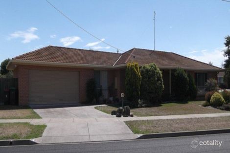 33 Waratah Ave, Paynesville, VIC 3880