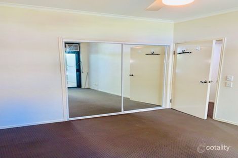 Property photo of 2/10 Goodwin Street Kangaroo Point QLD 4169