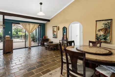Property photo of 6 Grevillea Way Heathridge WA 6027