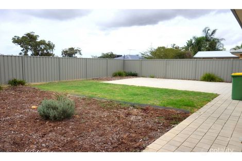 Property photo of 13 Fareham Crescent Wellard WA 6170