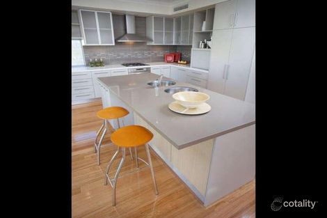 Property photo of 21 Peregrine Circle Beeliar WA 6164
