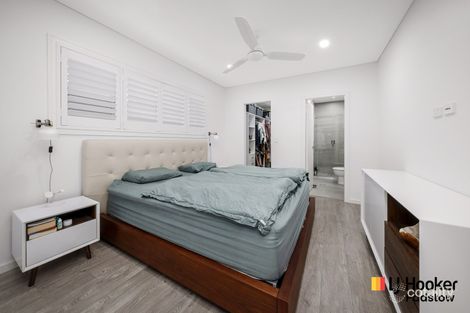 Property photo of 12 Alamein Road Revesby Heights NSW 2212