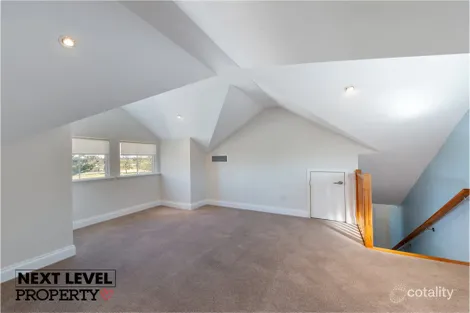 Property photo of 5 Coniston Parkway Butler WA 6036