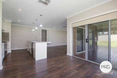 Property photo of 66 Lawson Circuit Lavington NSW 2641