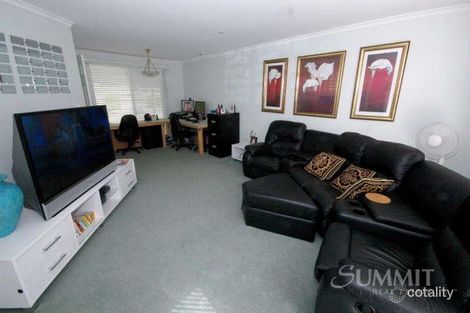 Property photo of 75 Laricina Circuit Forest Lake QLD 4078