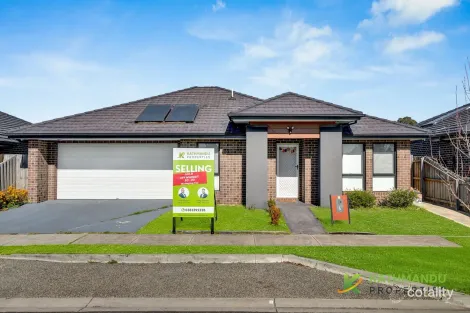 7 Isparta Mews, Roxburgh Park, VIC 3064