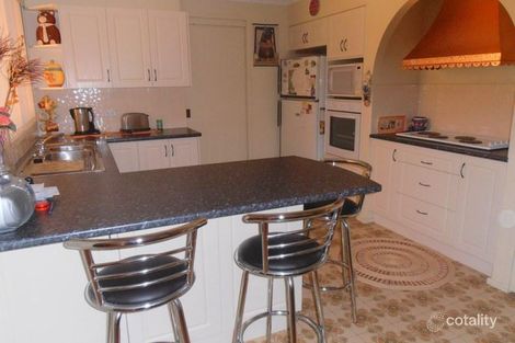 Property photo of 18 Radcliffe Street Ingleburn NSW 2565