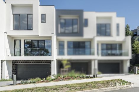 2/3 Thiele St, Doncaster, VIC 3108