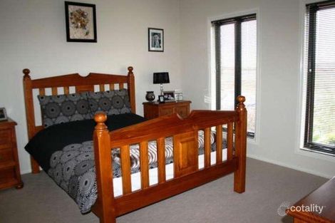 Property photo of 40 Dalray Crescent Kurunjang VIC 3337