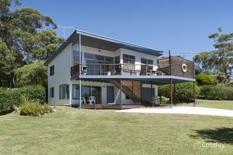 7 Surfers Ave, Narrawallee, NSW 2539