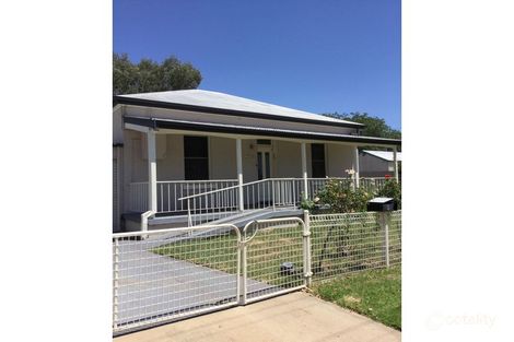 8 Campbell St, Cowra, NSW 2794