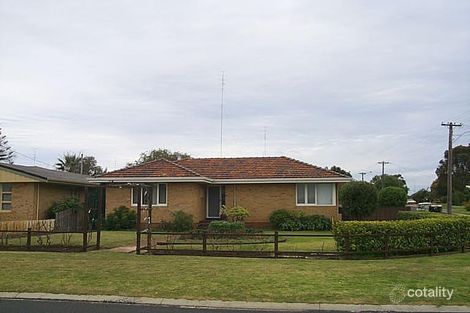 8 Hands Ave, Carey Park, WA 6230