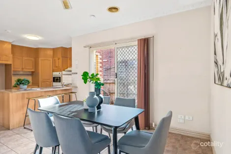 Property photo of 2/18 Palmerston Grove Oakleigh VIC 3166