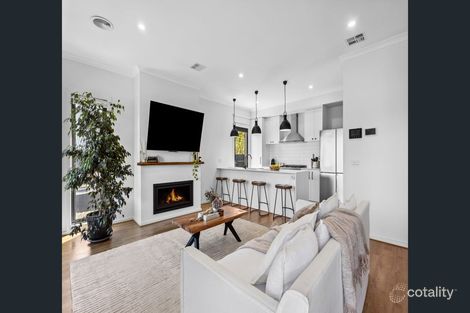 60 Honeysuckle Lane, Woodend, VIC 3442