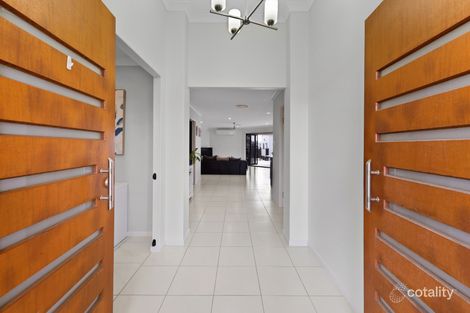 Property photo of 33 Sheedy Crescent Marian QLD 4753