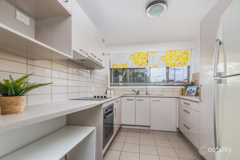 Property photo of 16 Linfield Street Mansfield QLD 4122